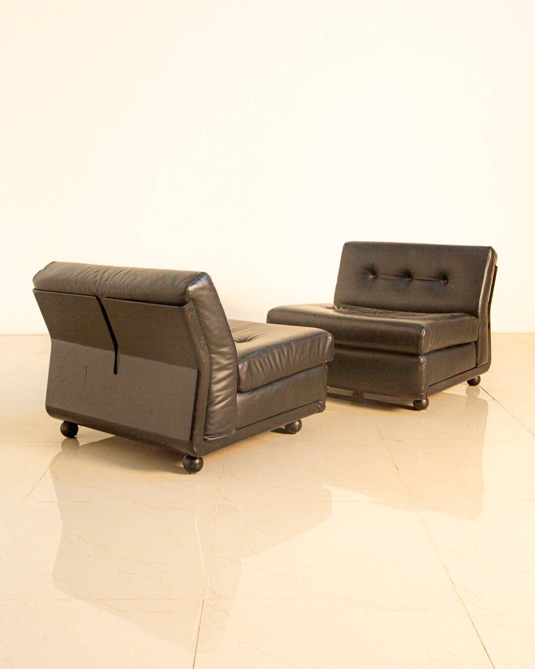 Set of 5 "Amanta" armchairs by Mario Bellini for C&B Italia 80's
