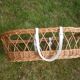 Couffin vintage en osier et rotin avec matelas et garnitures