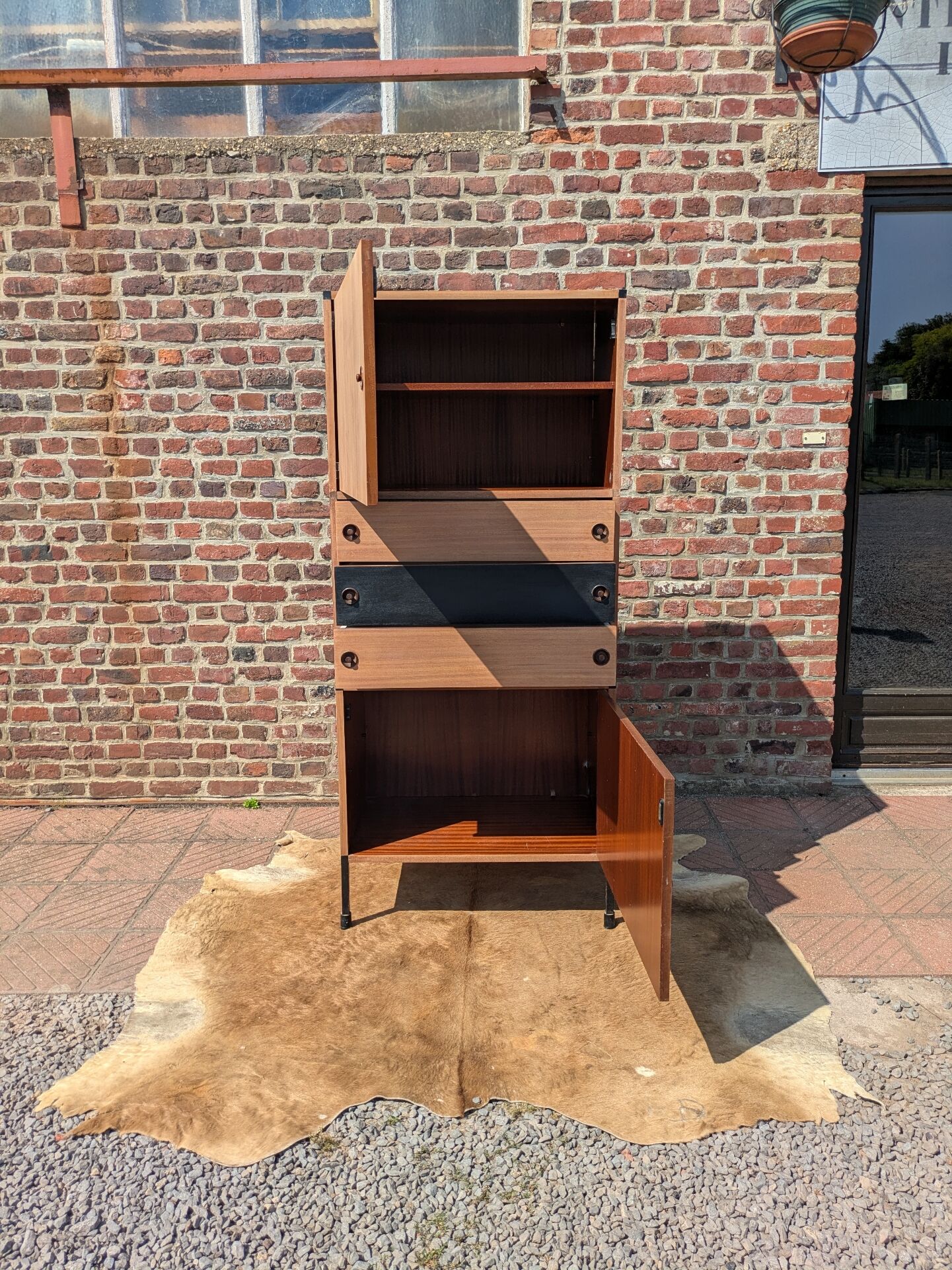 Office storage furniture