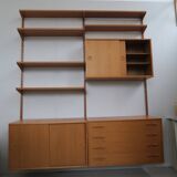 danish wall shelf unit in teak from the 60s by Kai Kristiansen