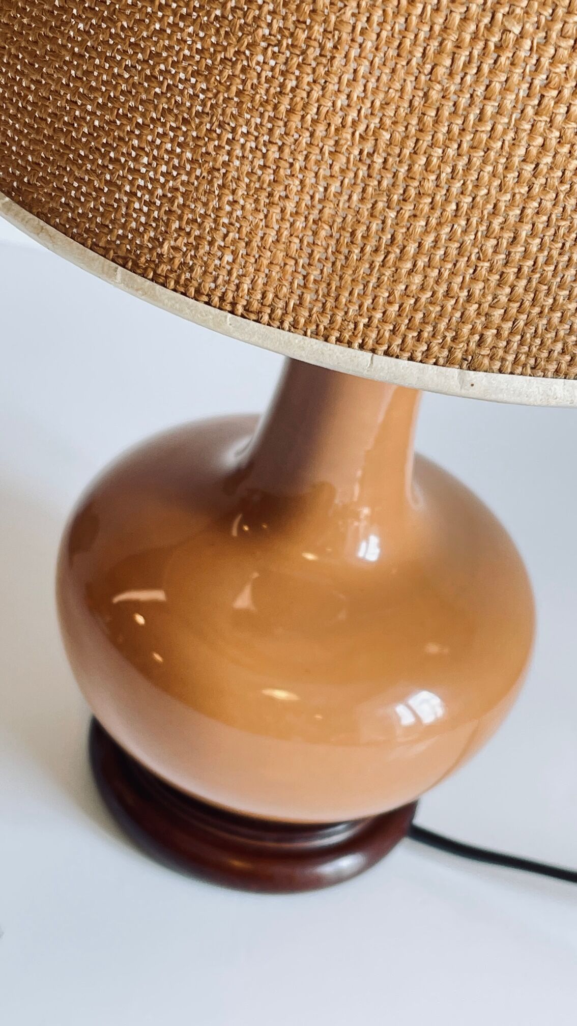 Ceramic lamp wood and vintage jute