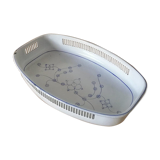 Enamelled metal dish