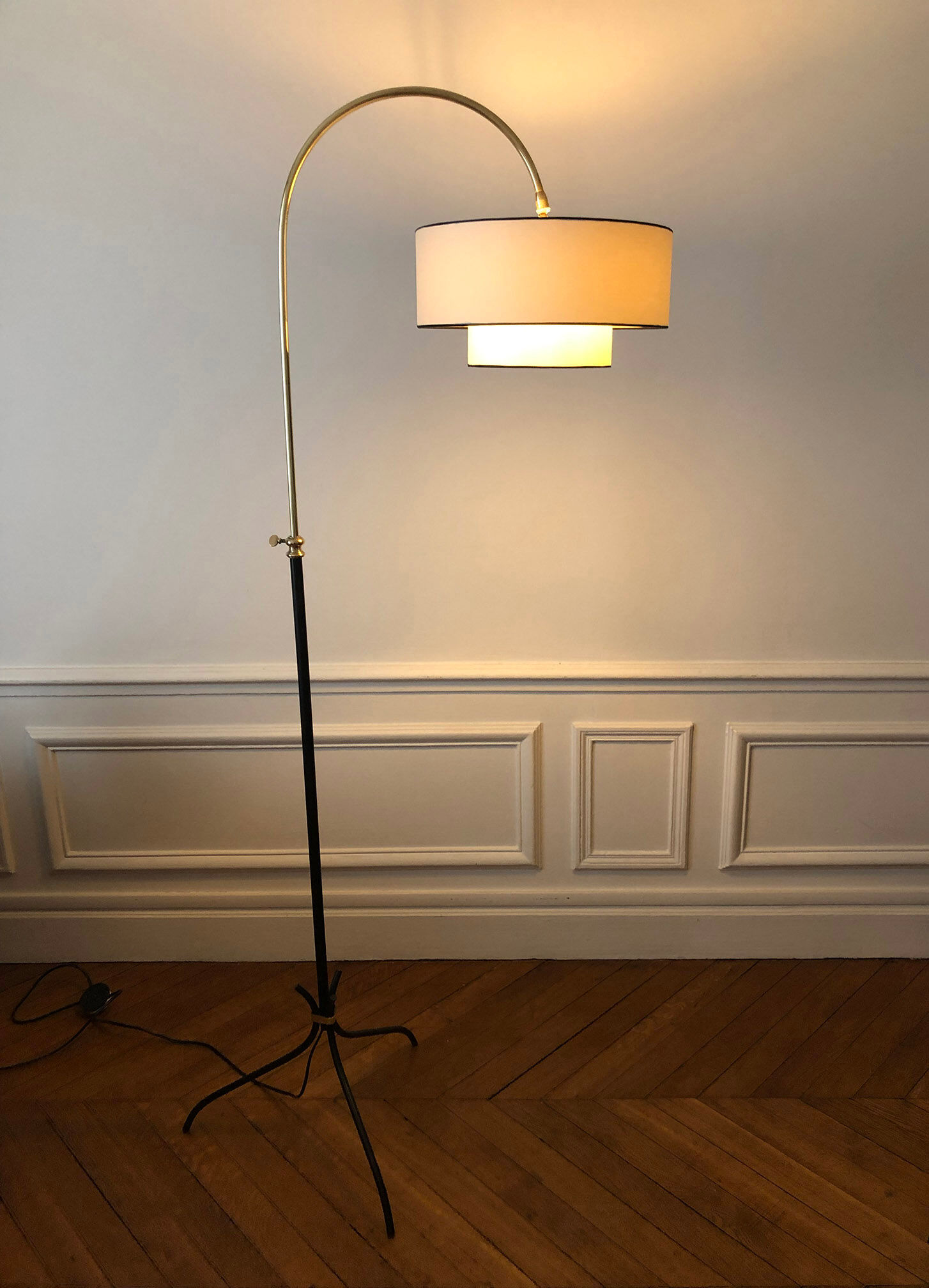 Adjustable tripod floor lamp, 1950 - 1960