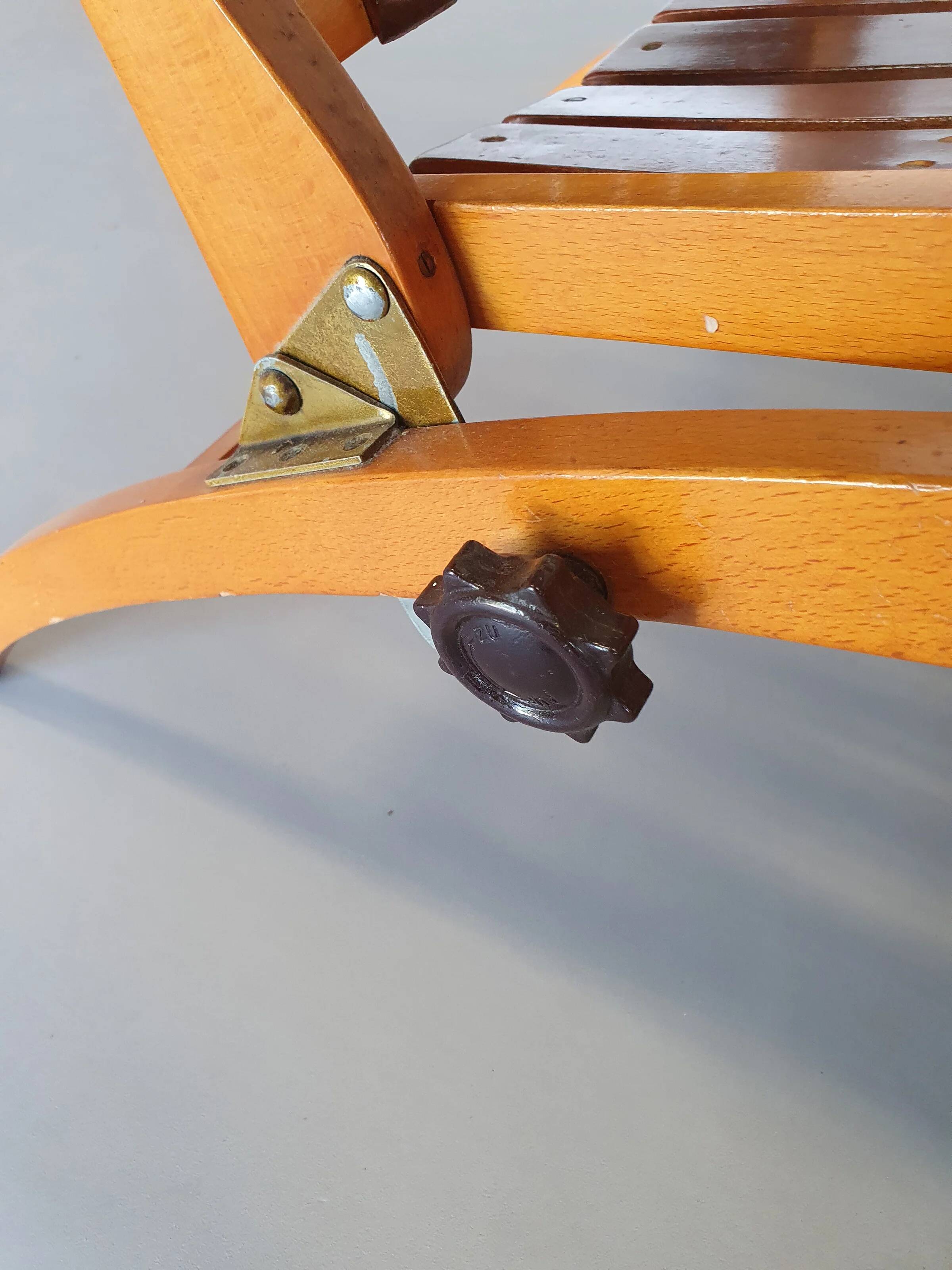 Chair bentwood Thonet Siesta Medizinal 1951 lounge chair