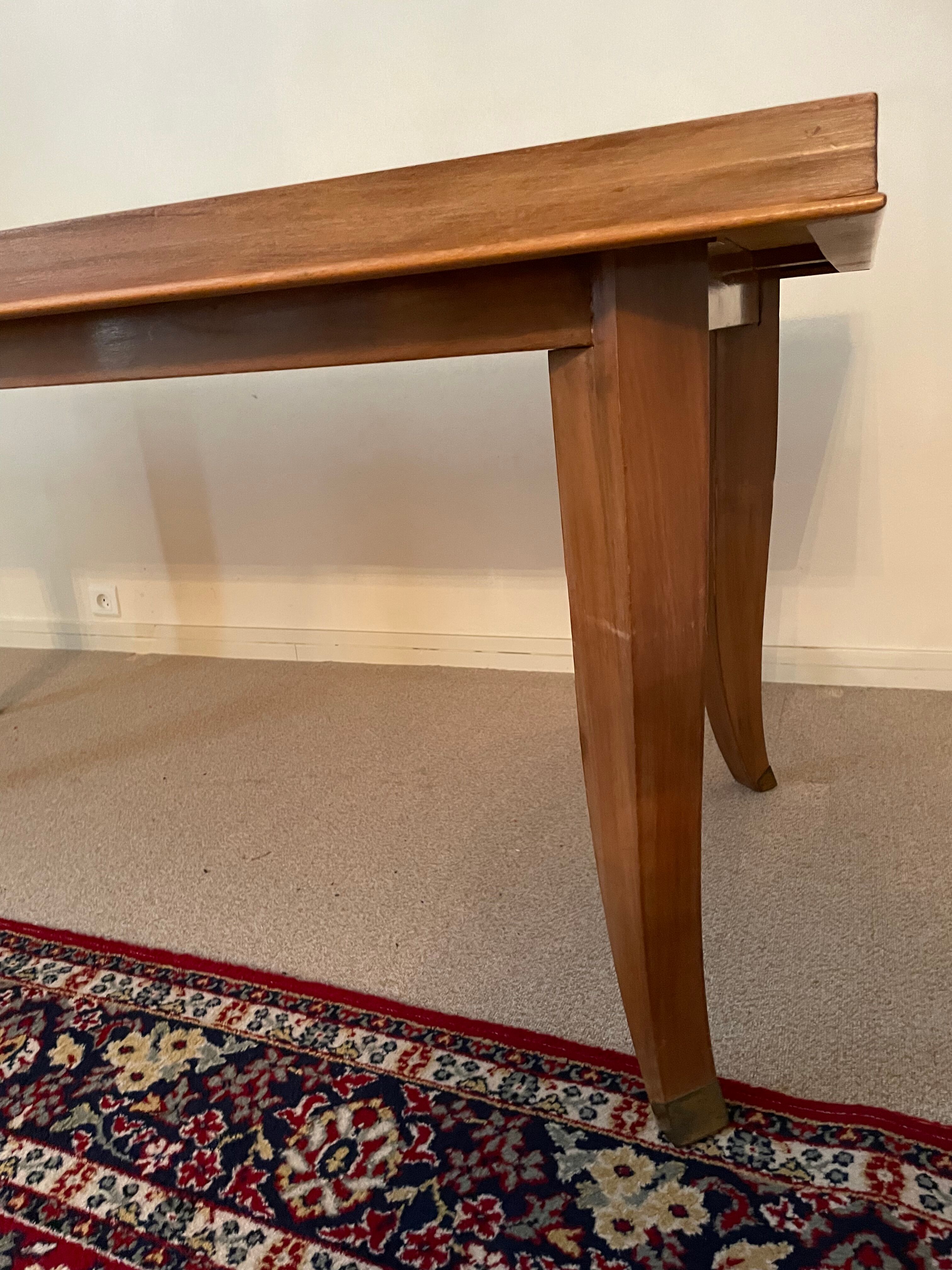 Dining table walnut art deco