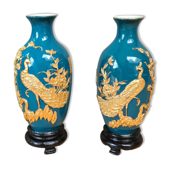 Pairs of Chinese vases