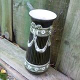 Art Nouveau vase in slip De Bruyn Fives Lille