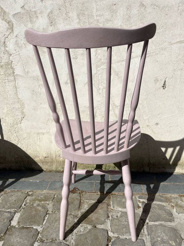 Chaise Baumann rose pâle