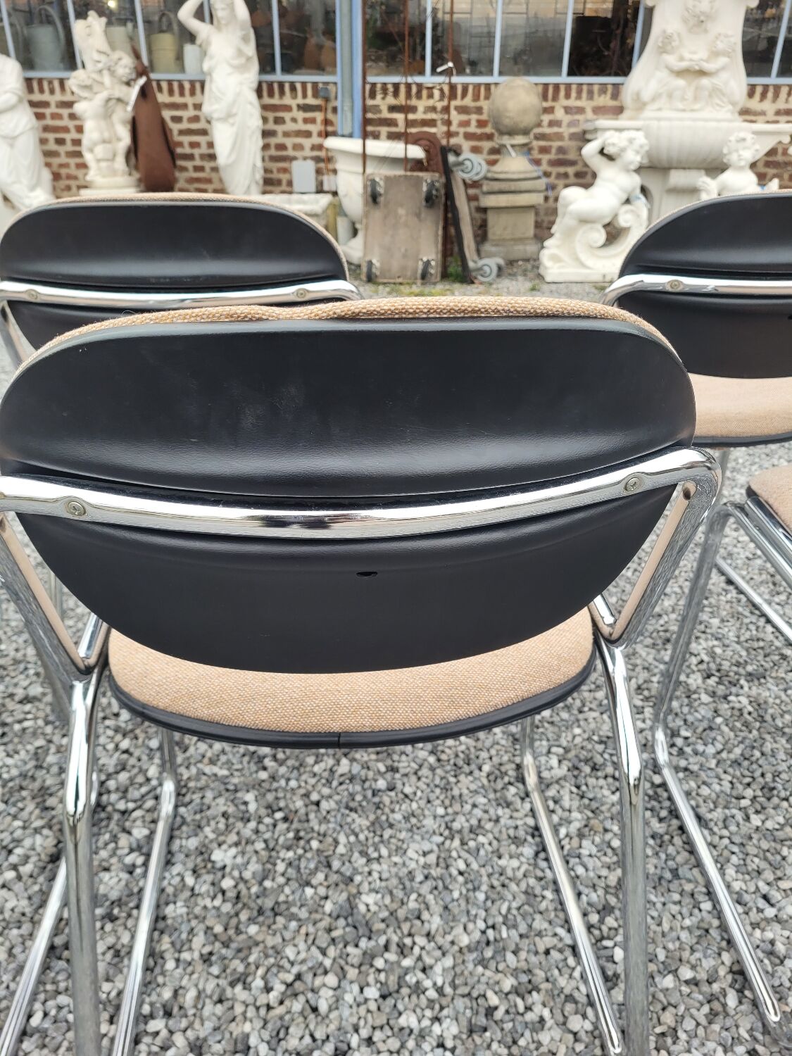 6 chaises de bureau vintage pied chromé dessus tissus