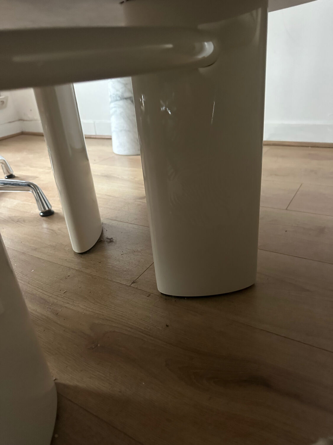 Table basse en marbre de Carrare socialite family