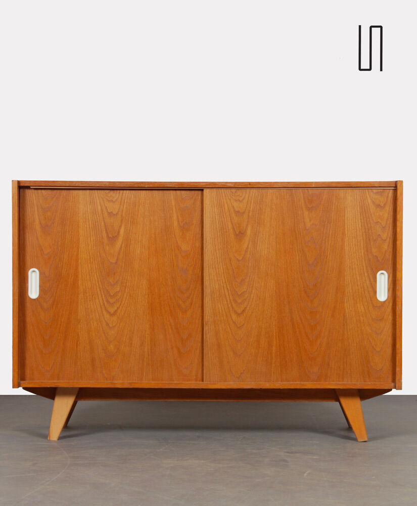 Oak chest of drawers, model U-452, by Jiroutek for Interier Praha, 1960