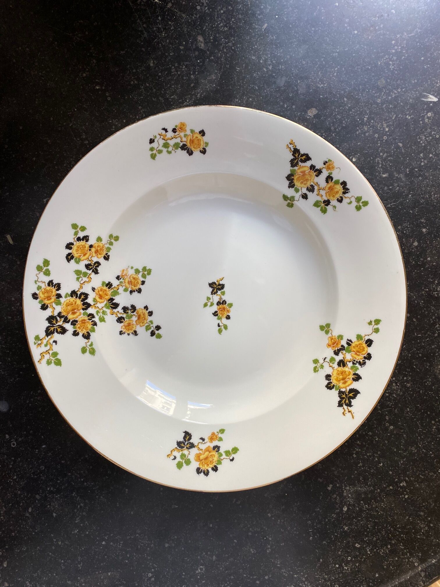 Hollow plate, F. Legrand & Cie, Limoges, ca 1920