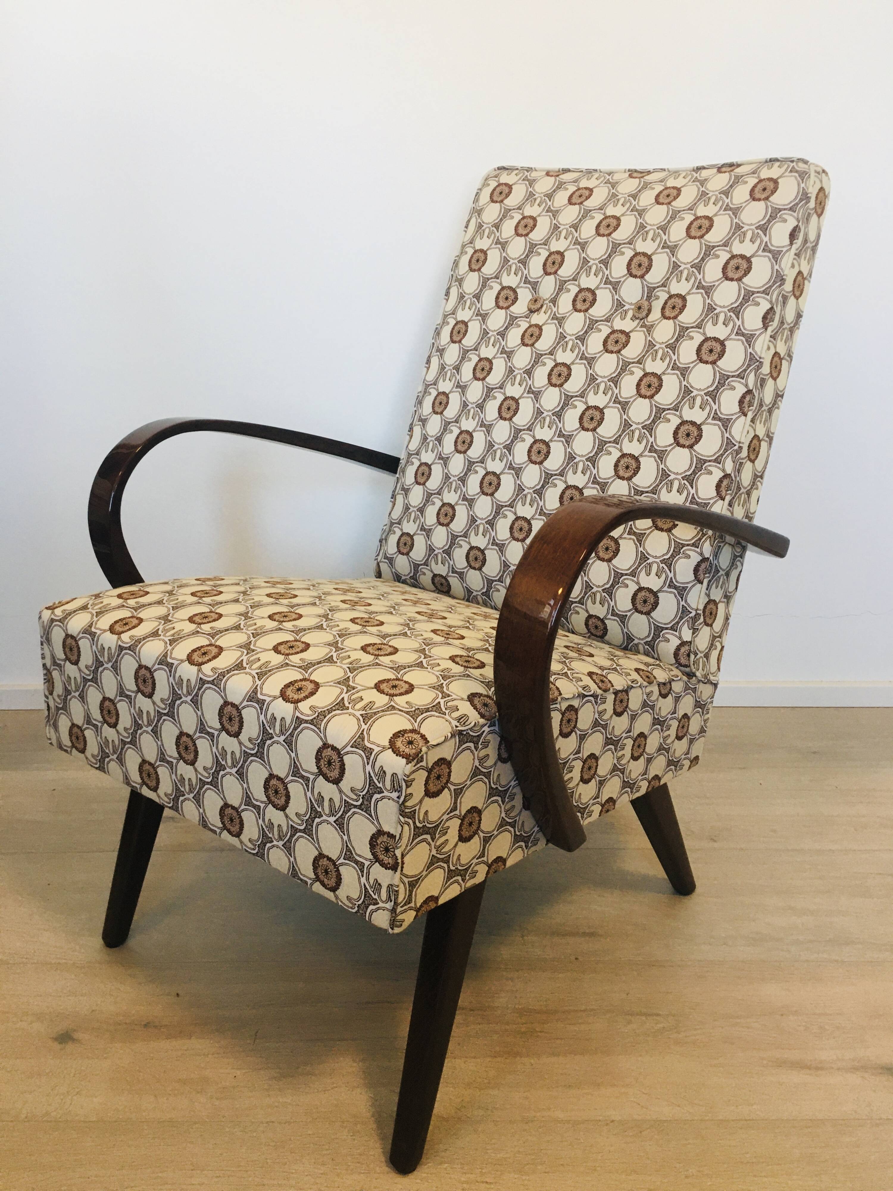 Lounge Armchair by Jaroslav Smidek,   Czechoslovakia 1970’s