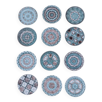 Service de 12 assiettes de Robert PICAULT en céramique Vallauris, 1960