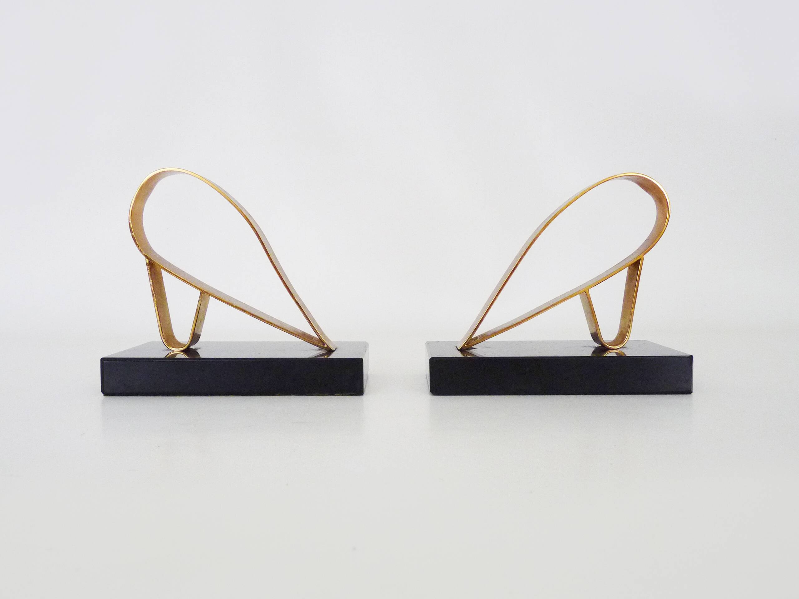 Pair of Modernist Art Deco Gold Starry Bookends on Marble Base