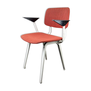 Fauteuil ahrend revolt
