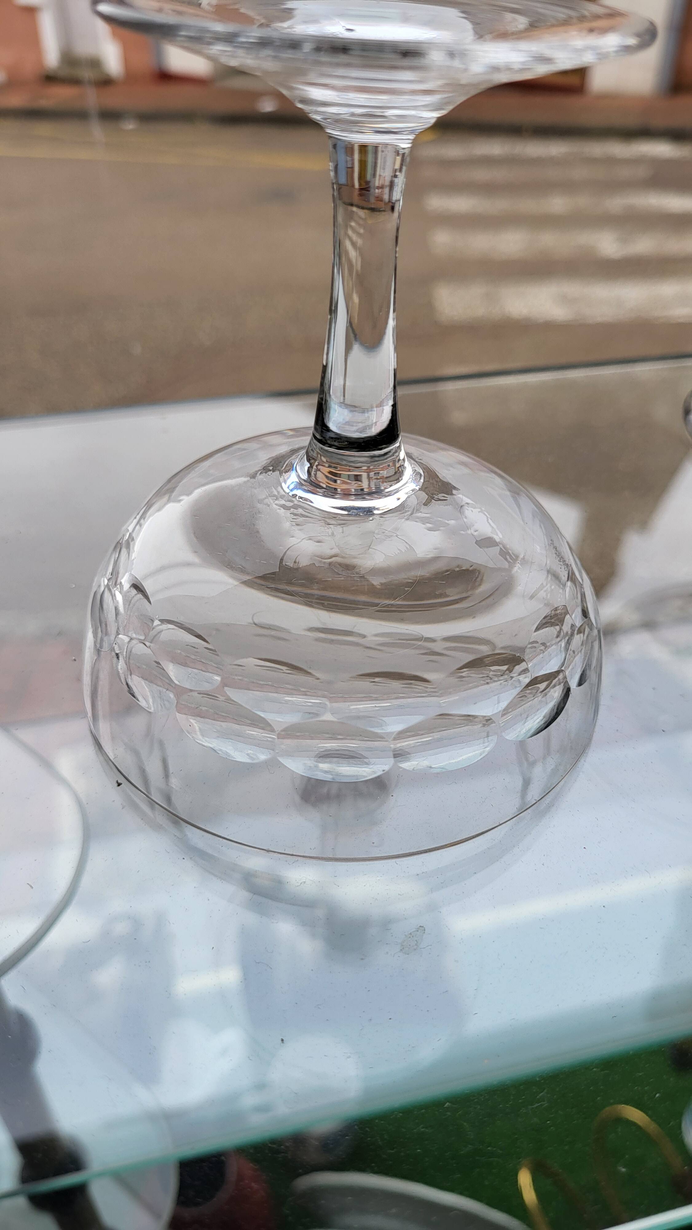 Set de 7 coupes à champagne en verre soufflé
