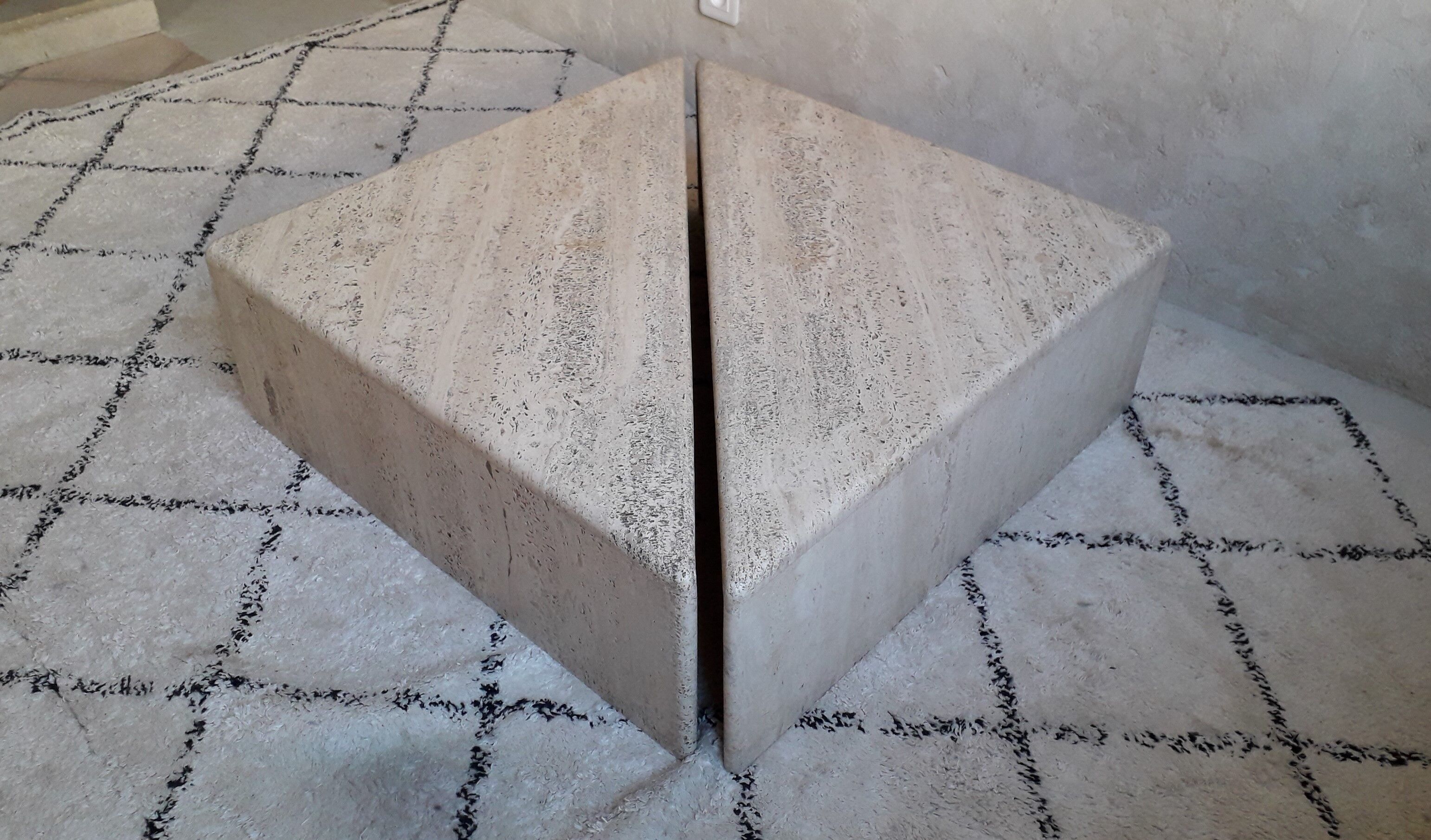 Coffee table in travertine