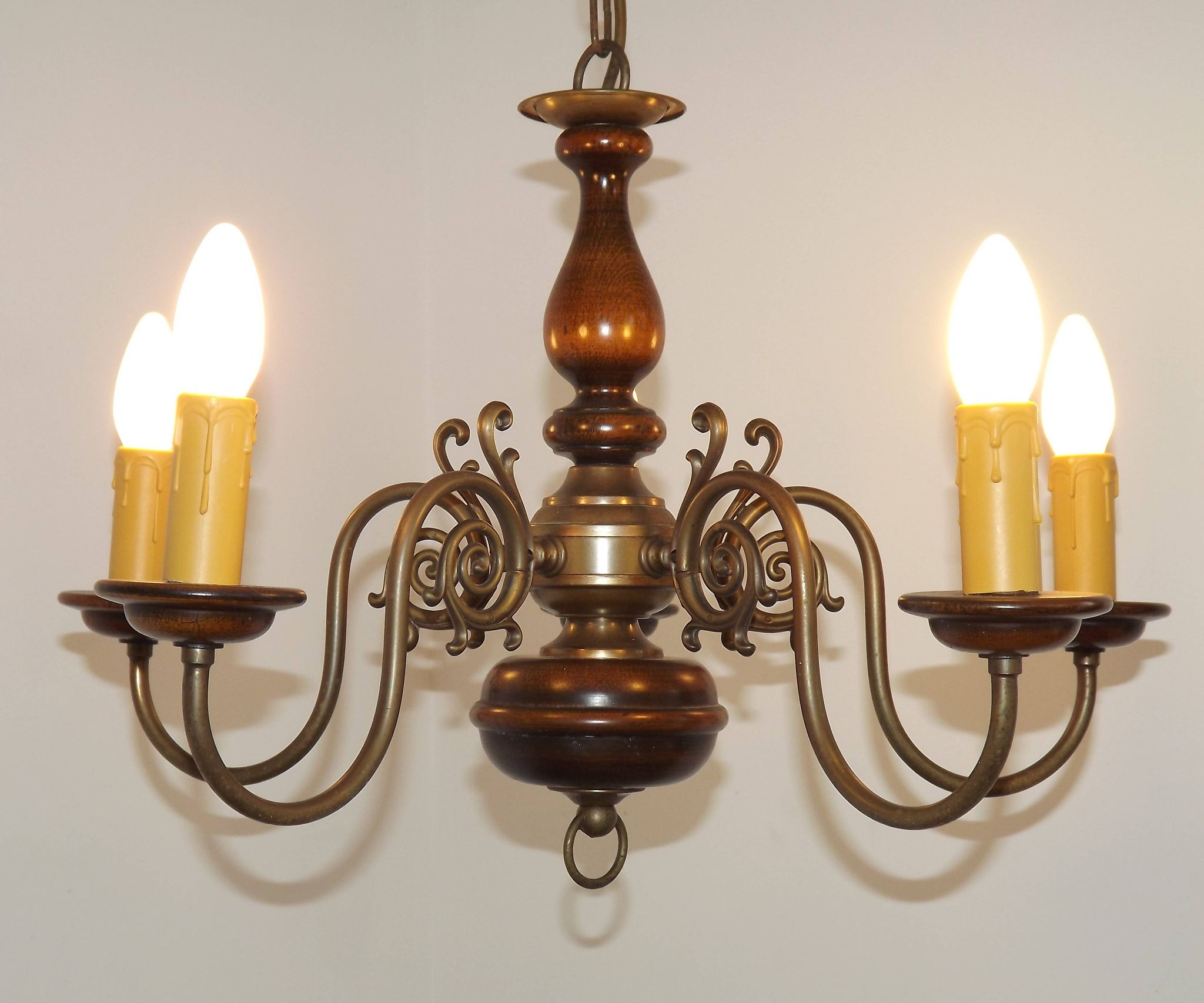 French Vintage 5 Light Mid Century Chandelier in Wood, Bronze and Metal 5525