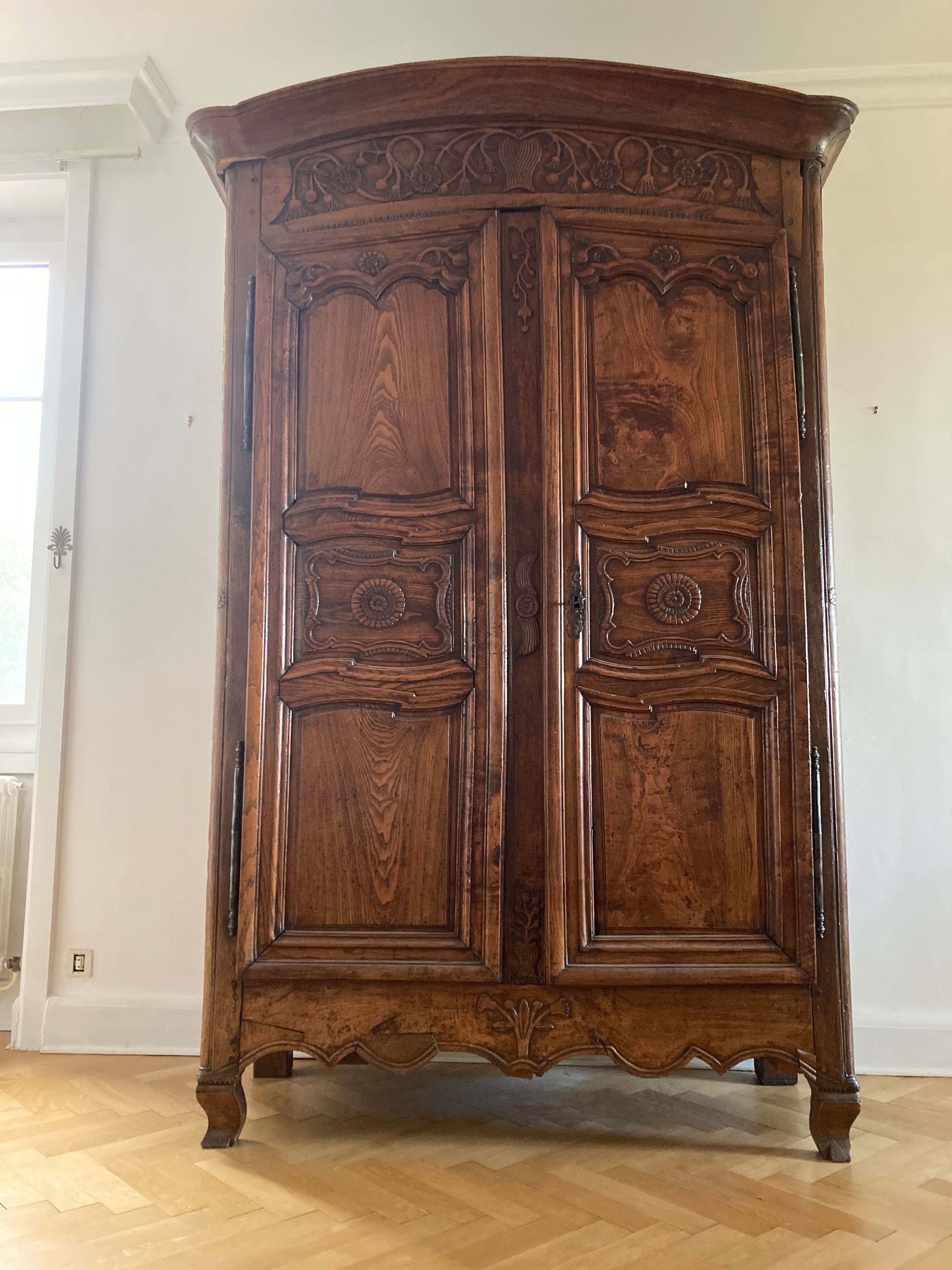 Armoire en chêne