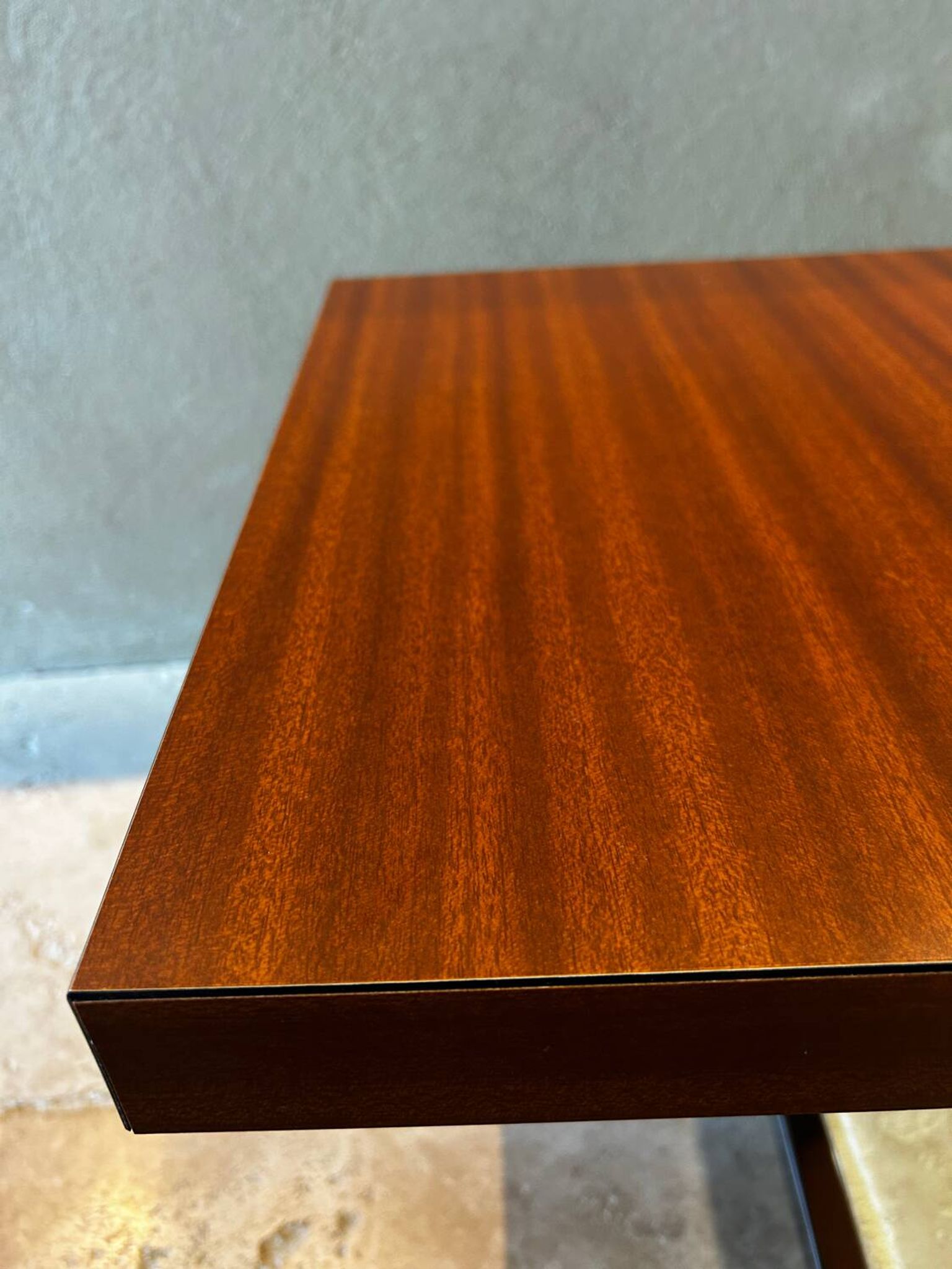 Side table Pierre Guariche
