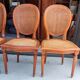 Série de 4 chaises médaillons cannées style Louis XVI