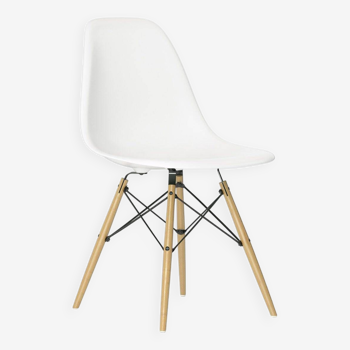DSW Chair Light Maple / White - Vitra