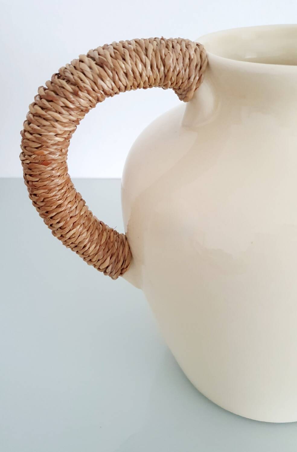 Pichet grand format en céramique