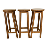 Set of 3 solid oak stools