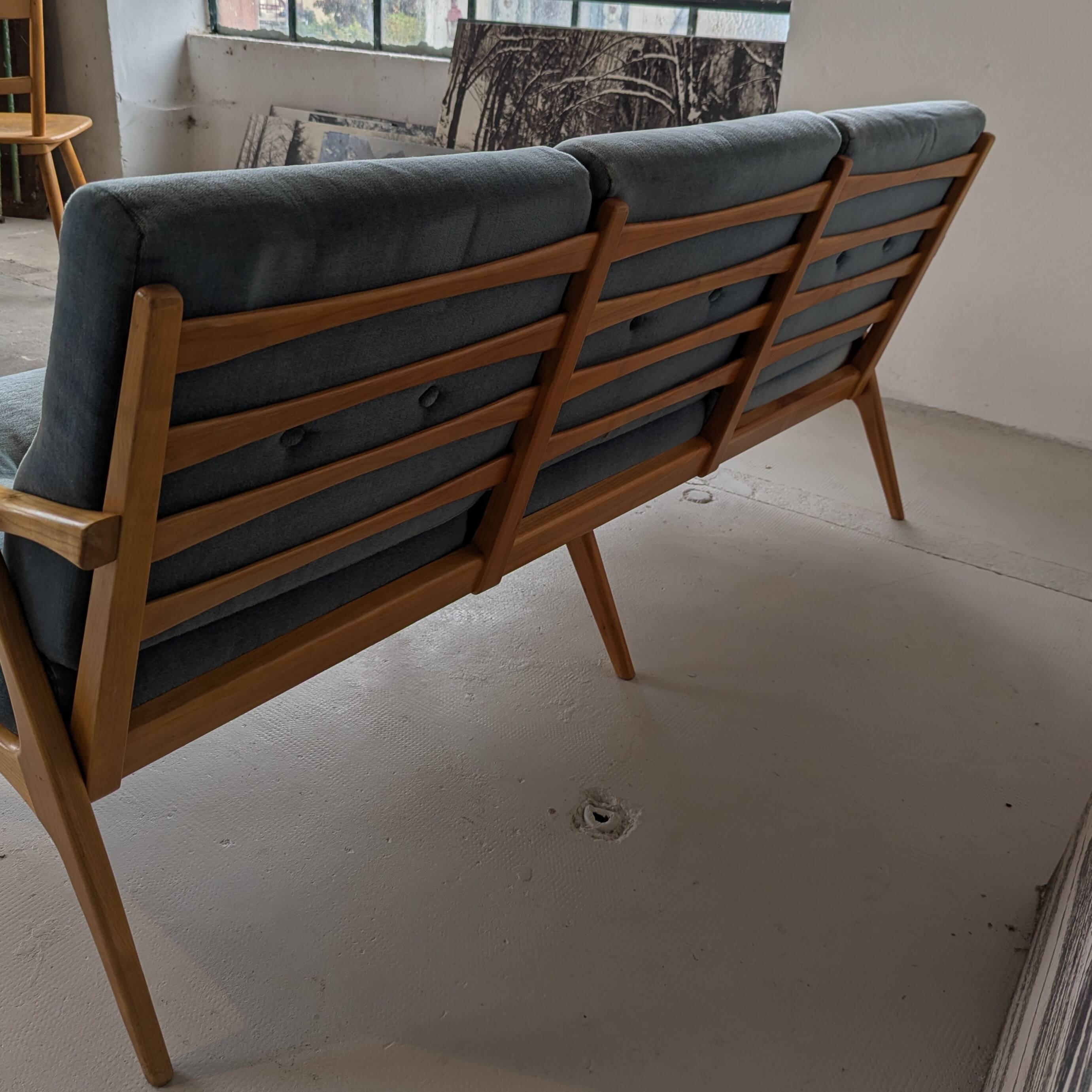 Banquette velours et bois clair, scandinave vers 1960/70