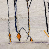 Handmade moroccan berber carpet 202 x 147 cm
