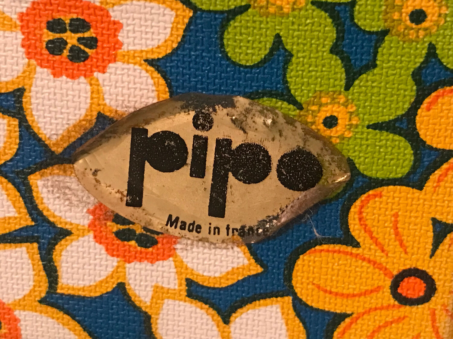 Suitcase sewing sewing box learning vintage flower