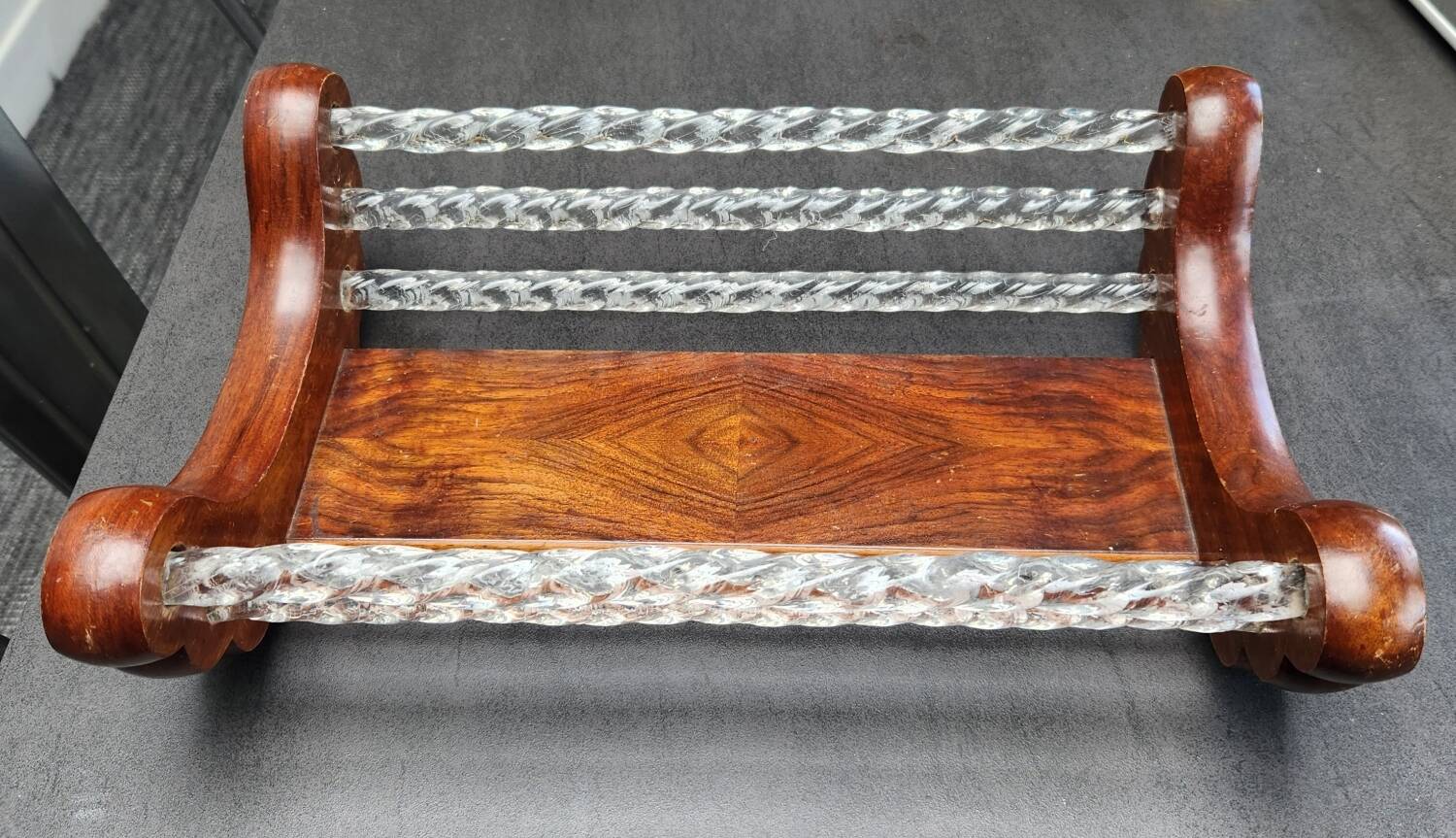 Corbeille en bois et cristal : Art Déco