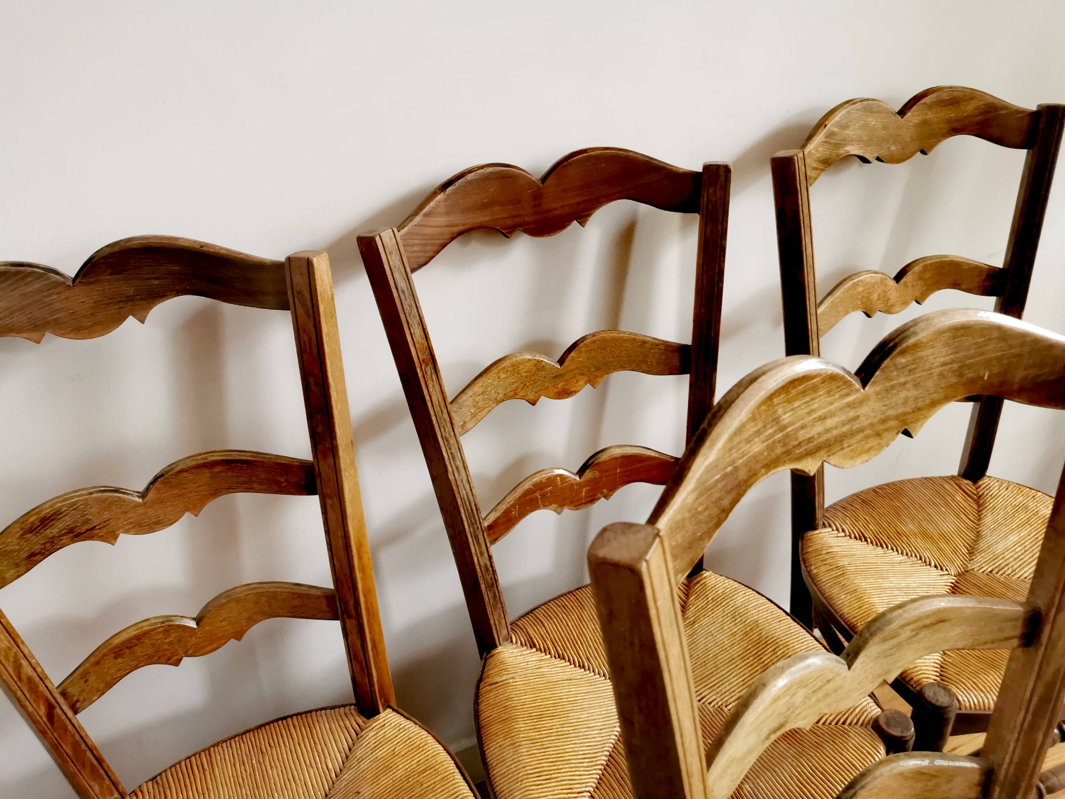 Chaises paillées