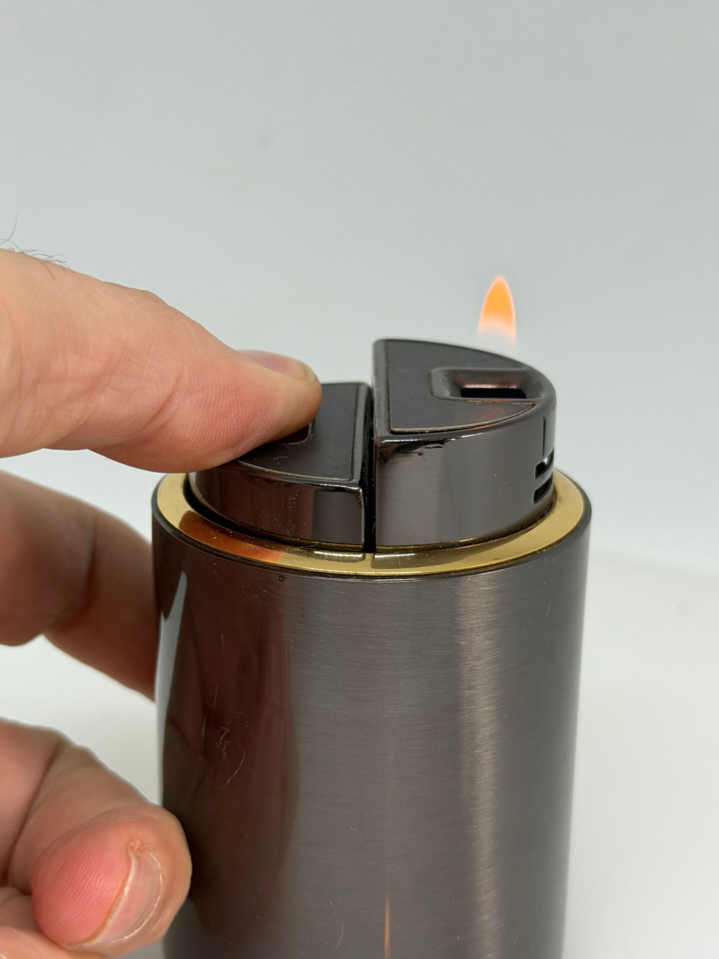 Minimalist Vintage SAROME Japan Table Lighter Modernist in Metal