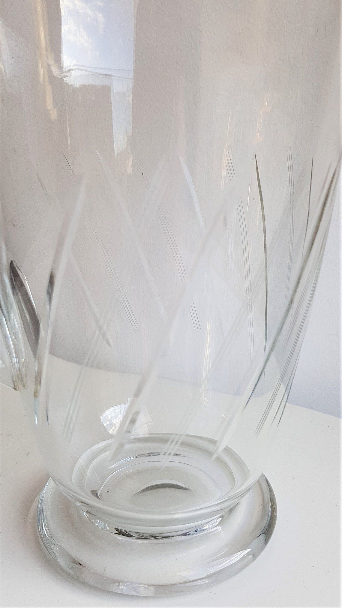 Glass carafe