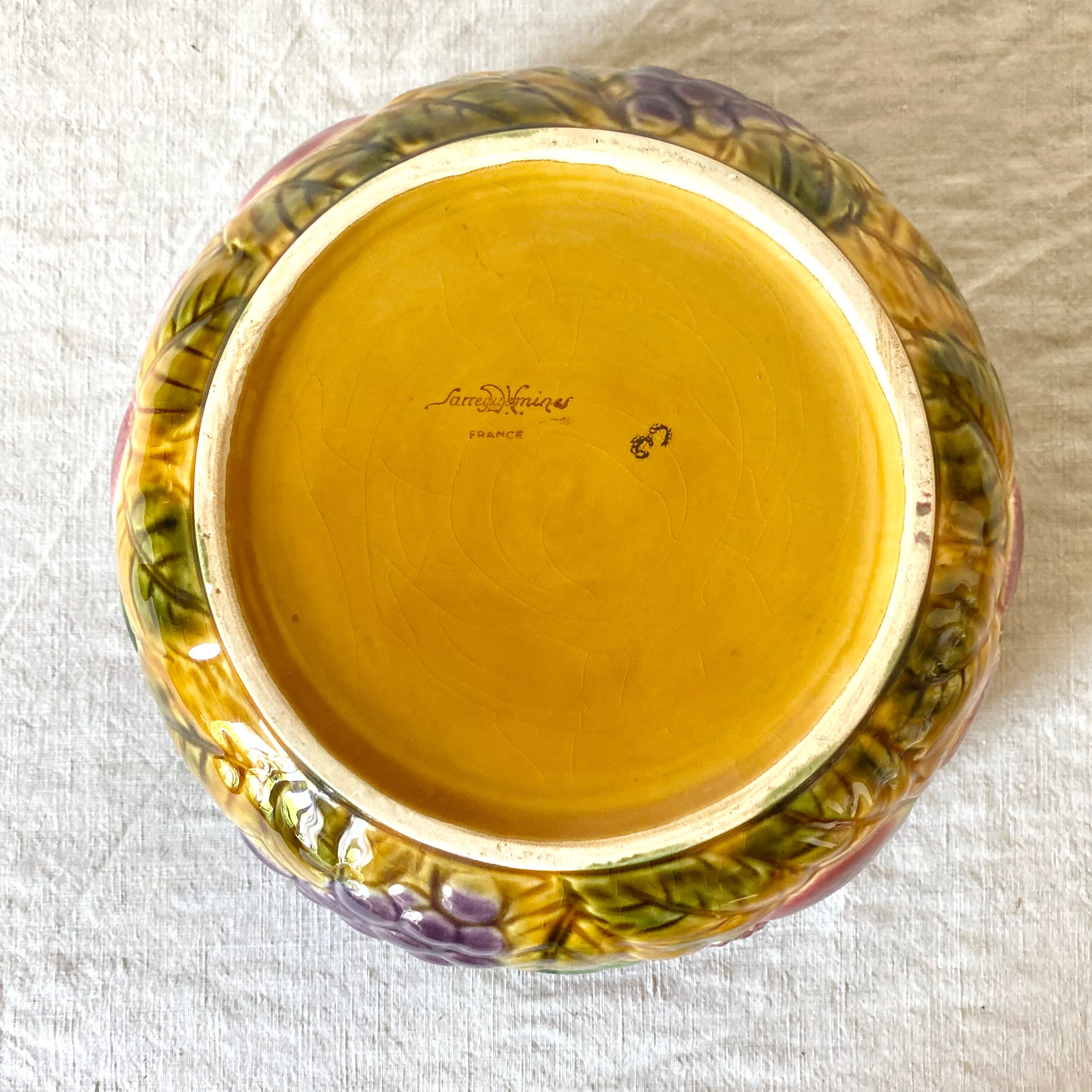 Salad bowl in Sarreguemines