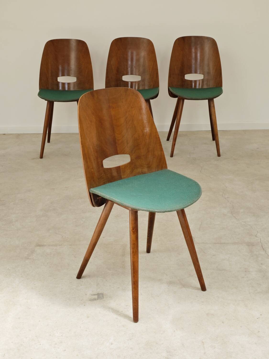 Set of 4 Lollipop chairs by Frantisek Jirak for Tatra 1960