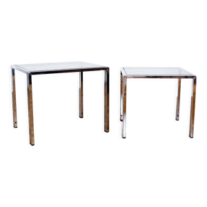 Tables gigognes en métal et verre