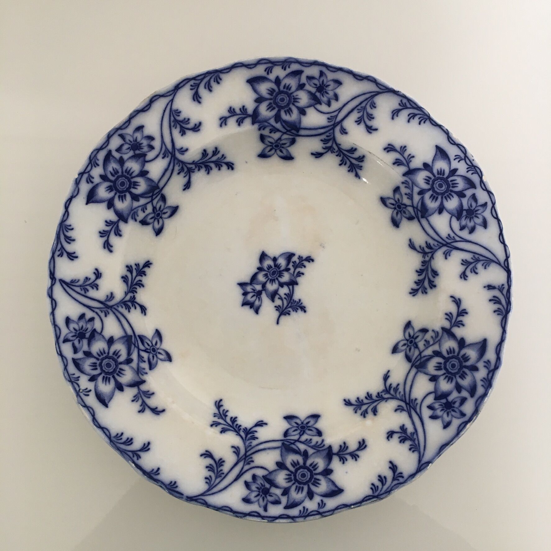 Iron Earth hollow dish