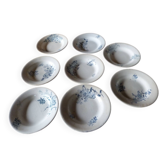 Set of 8 hollow plates with blue floral motifs