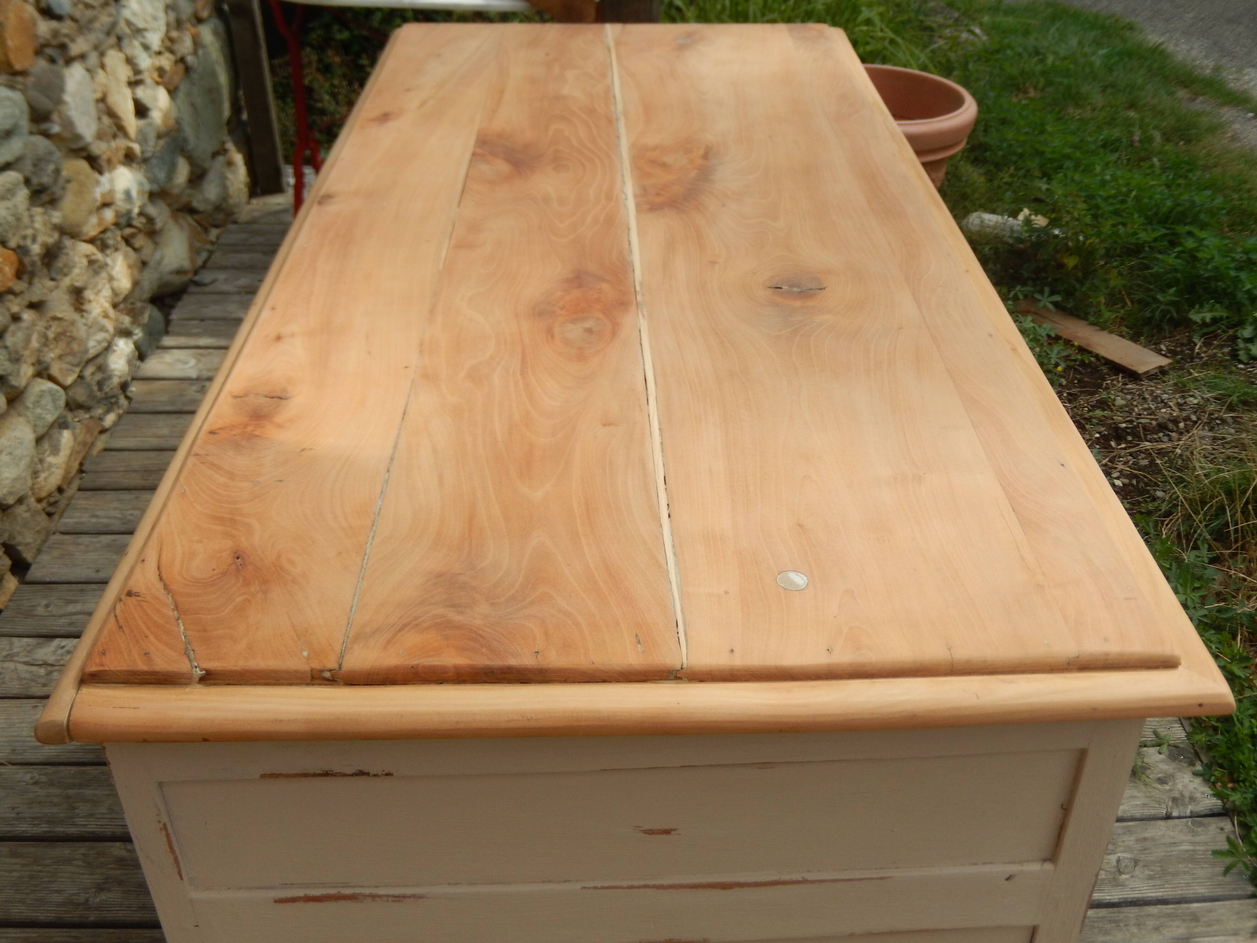 Superb buffet unit / counter / kitchen island in solid wood