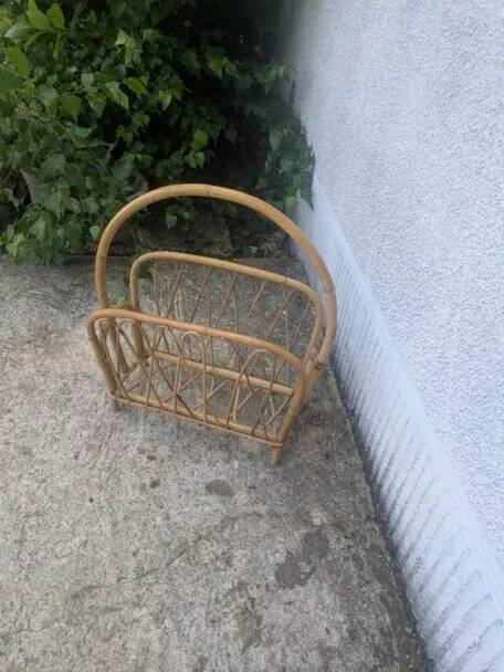 Bamboo magazine rack
