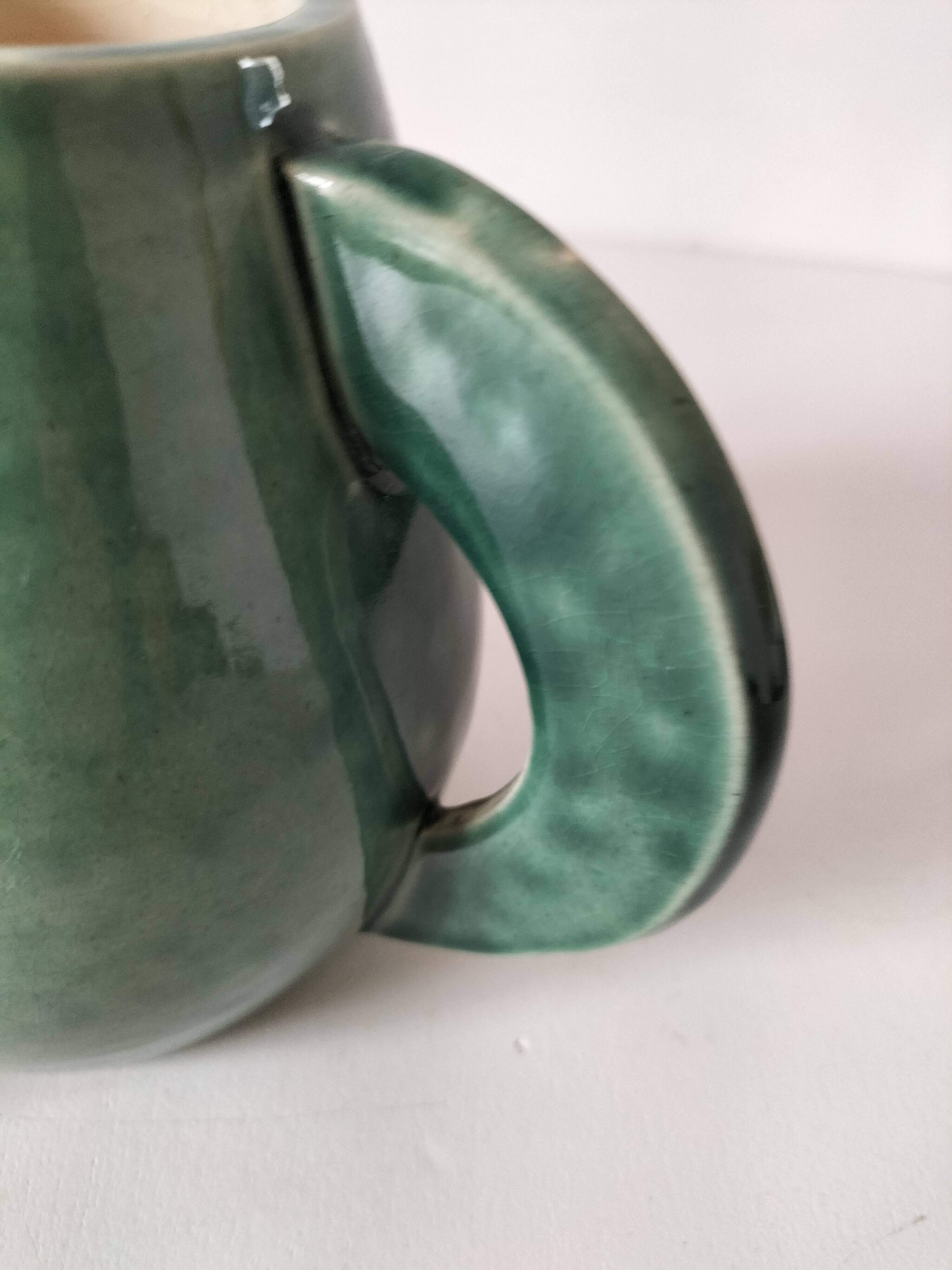 Théière en grès émaillé vert céladon – signée