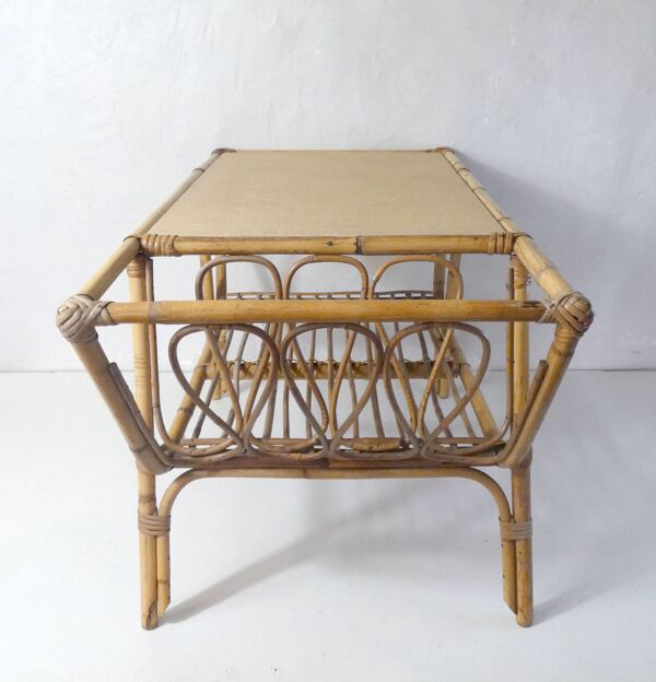 Table basse en rotin