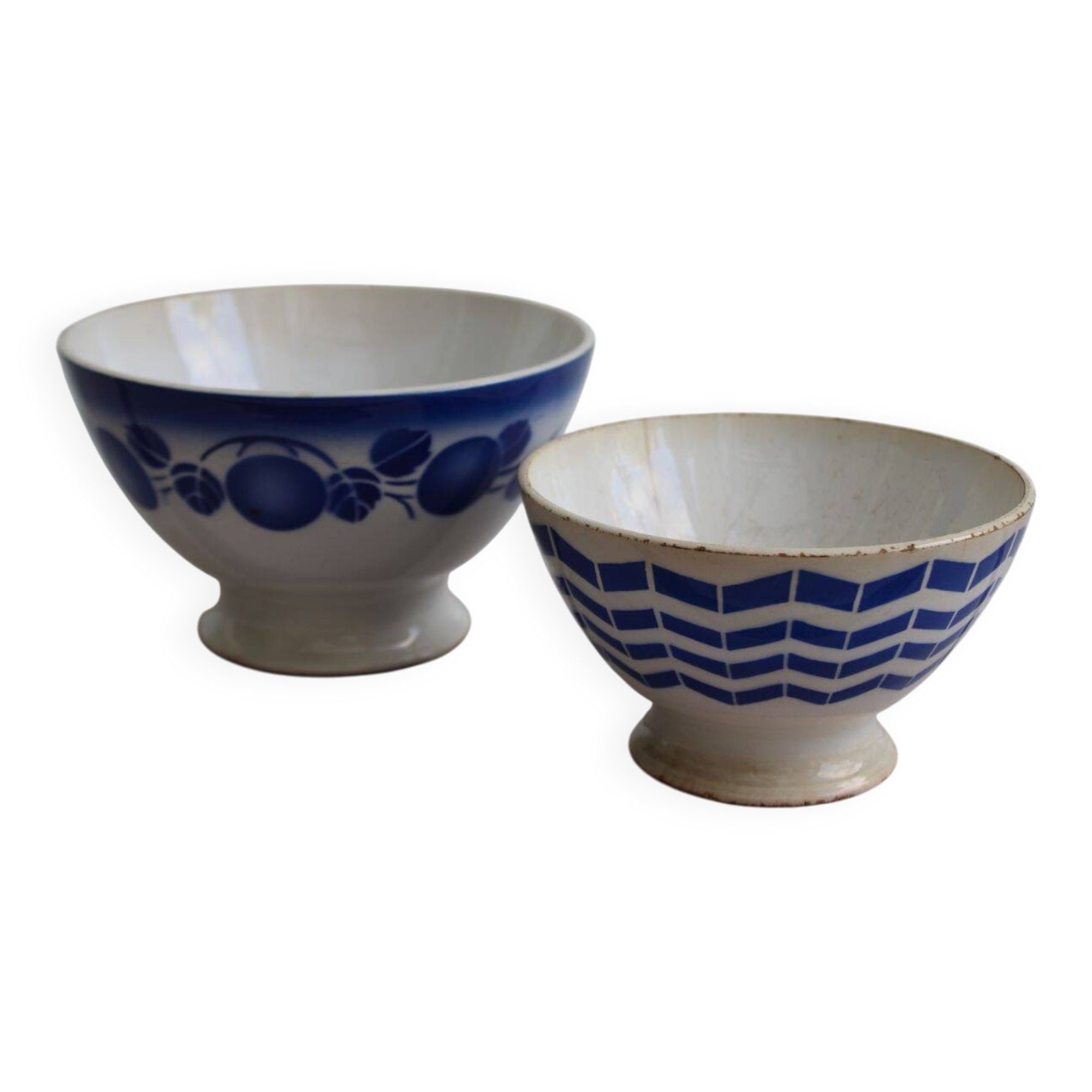 Set of 2 antique ceramic bowls
