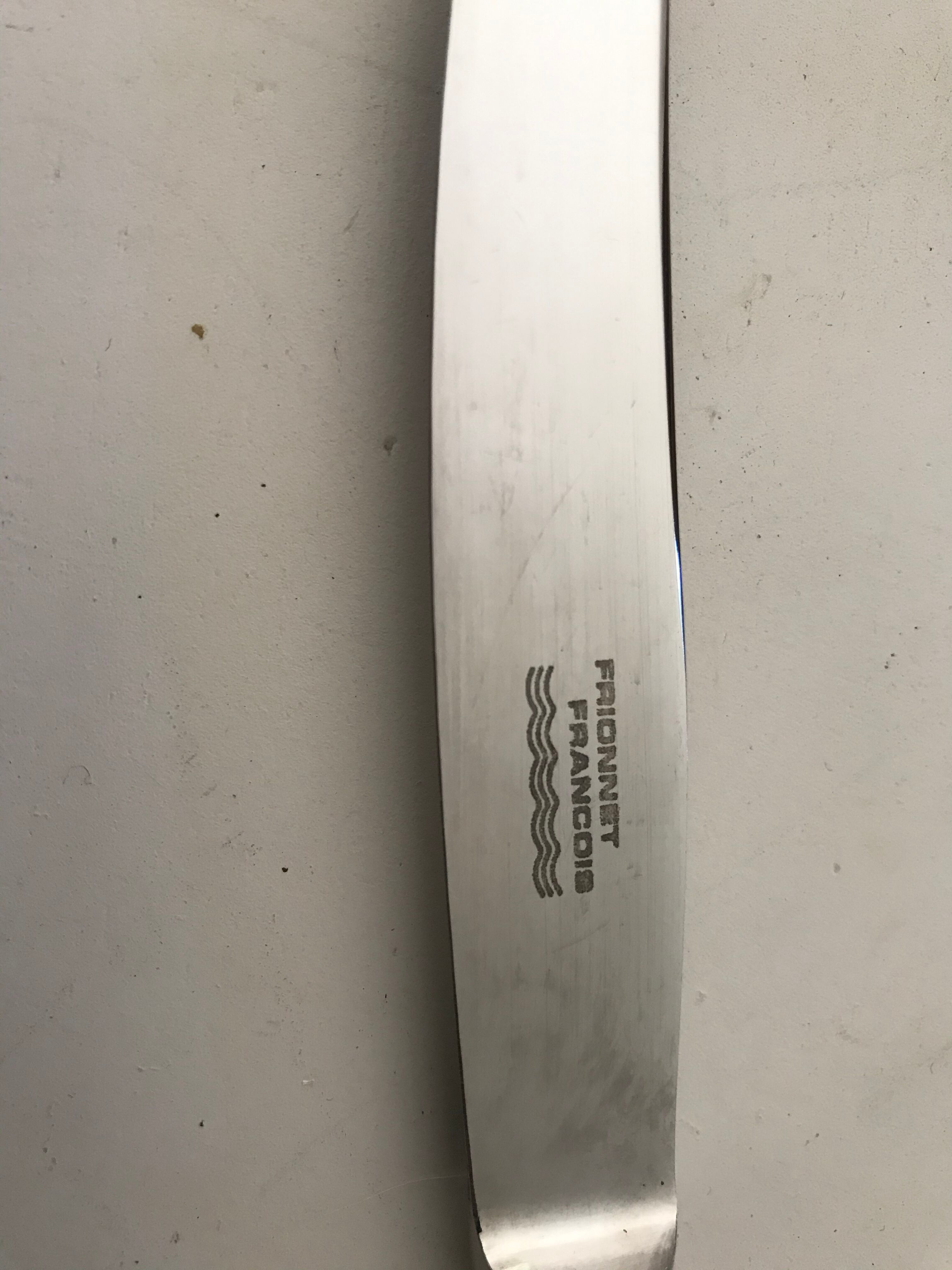 10 Series of 10 silver metal knives François Frionnet