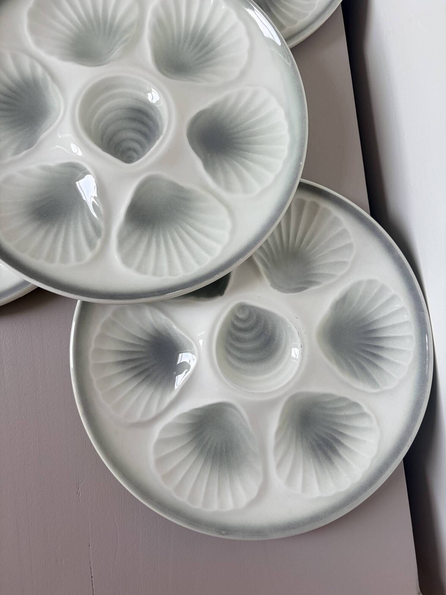 4 vintage oyster plates Moulin des Loups in porcelain 2106172