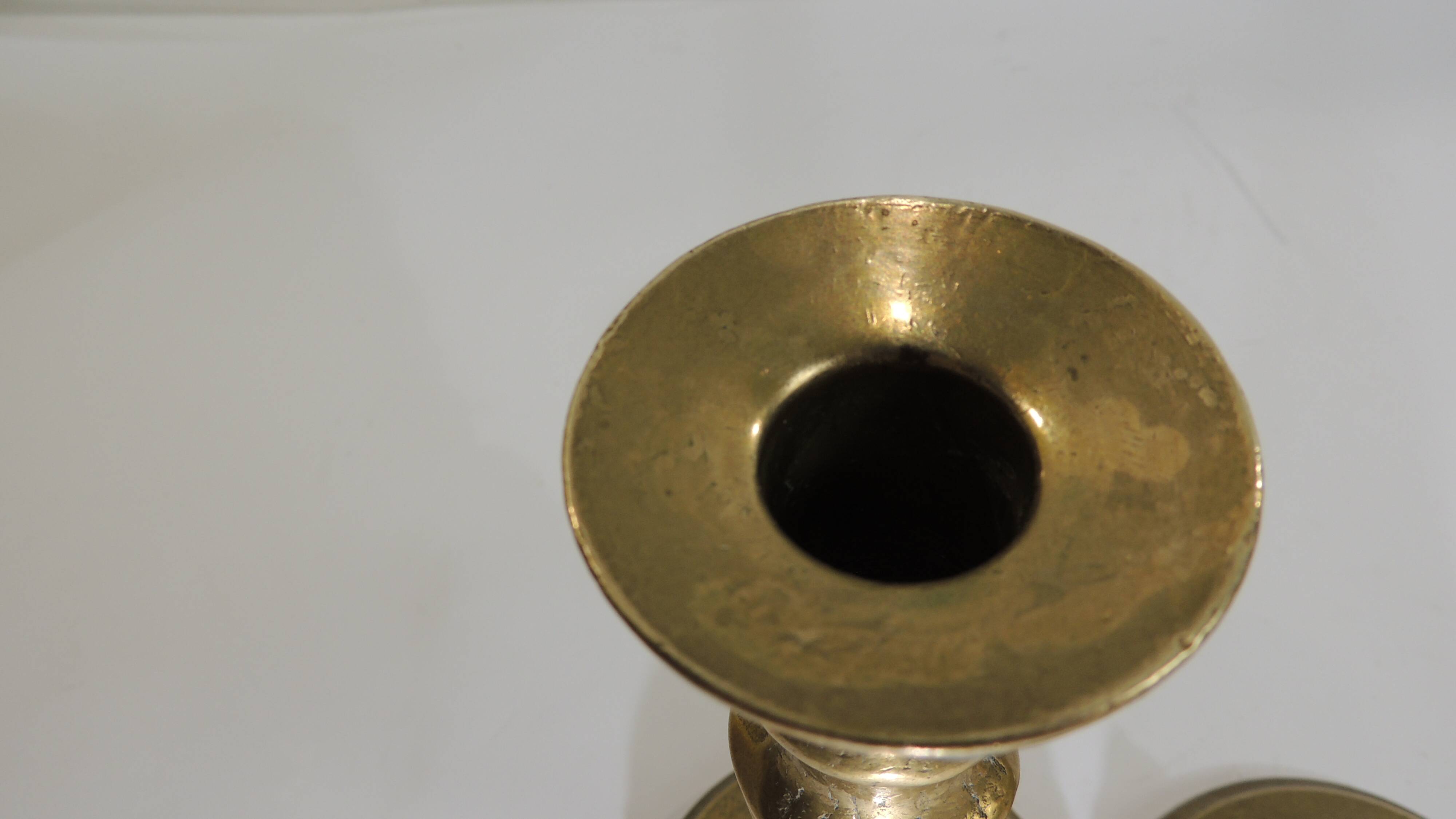 Pair of bronze candlesticks / Vintage