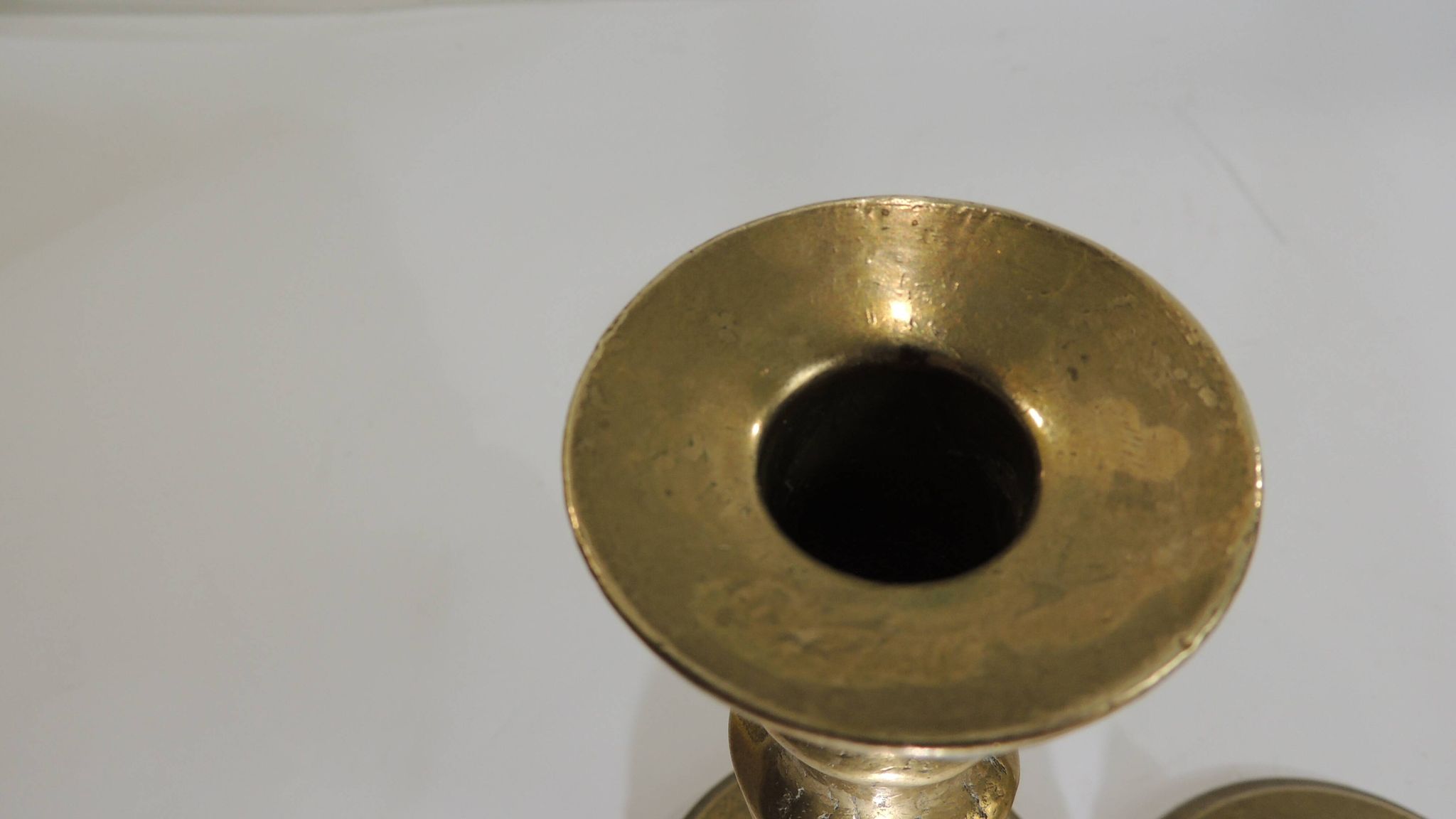 Pair of bronze candlesticks / Vintage